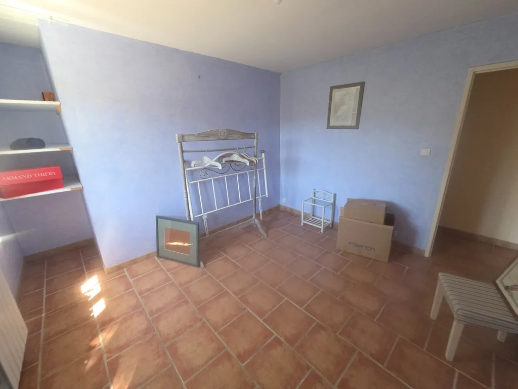 Pesuköök - Charming Villa with Terrace in Cendras