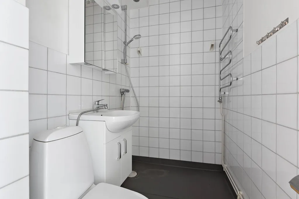 Apartment with Balcony in Paradiset