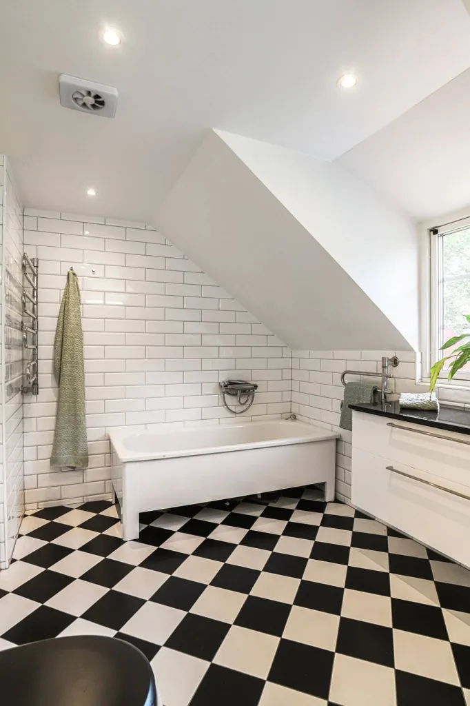 Salles de bain - Charming Villa with Park-like Garden in Härslöv