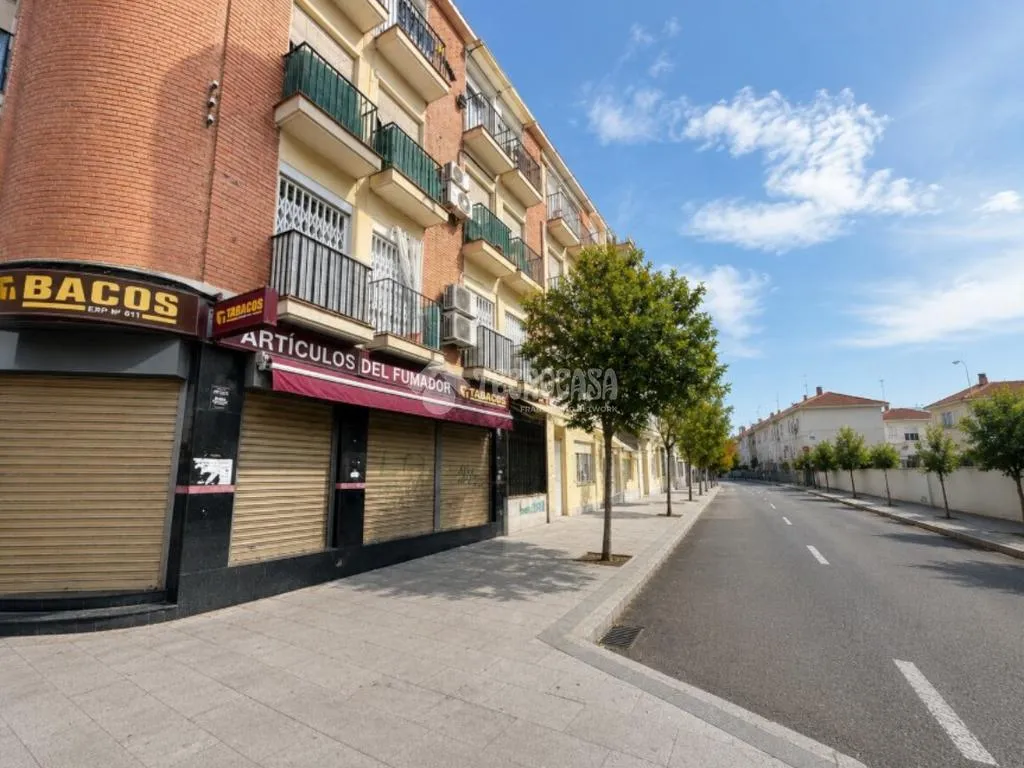 Esterno - Two-Bedroom Flat with Balcony in Villaverde, Madrid