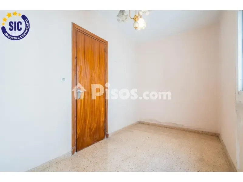 Pièces - Apartment with Balcony in Xirivella
