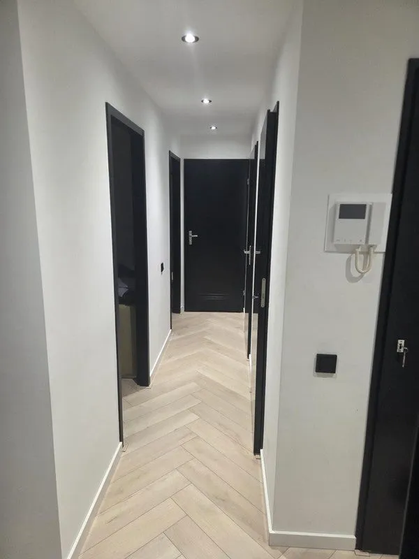 Entrée - Furnished Studio with Balcony in Rotterdam Vreewijk