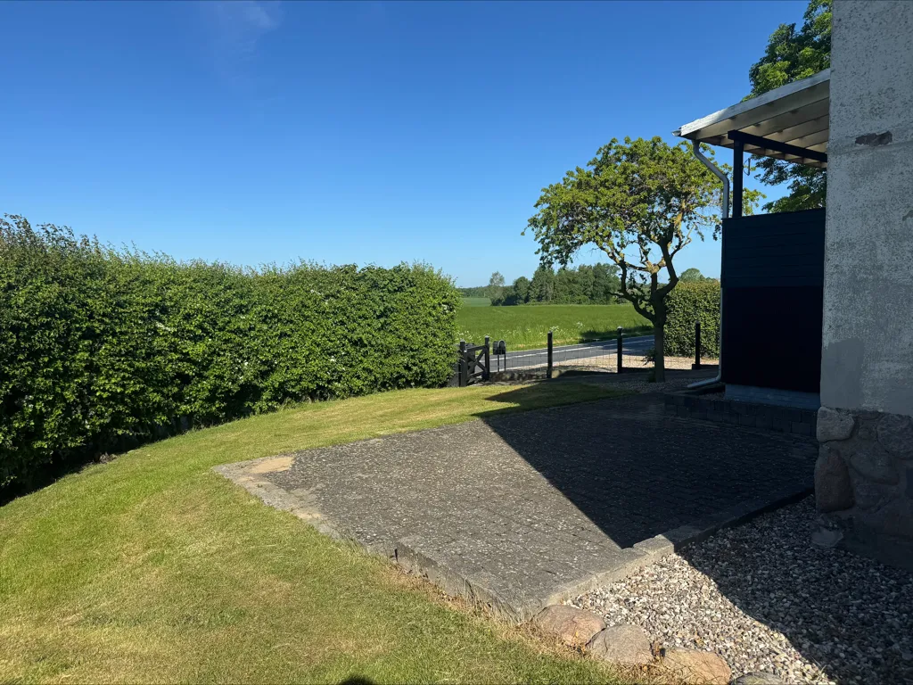Aed - Villa with Countryside View in Hundtofte