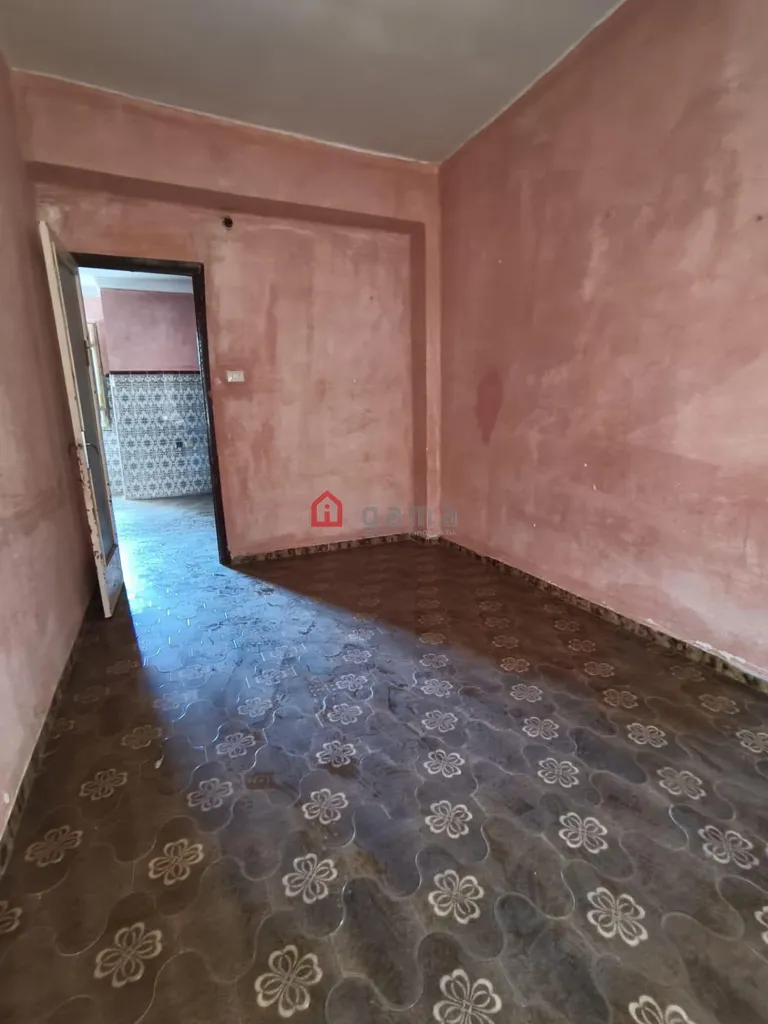 Rooms - Apartment with Renovation Potential in Onda