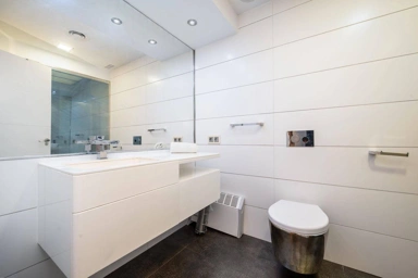 Salles de bain - Luxury Seafront Flat in Palma de Mallorca