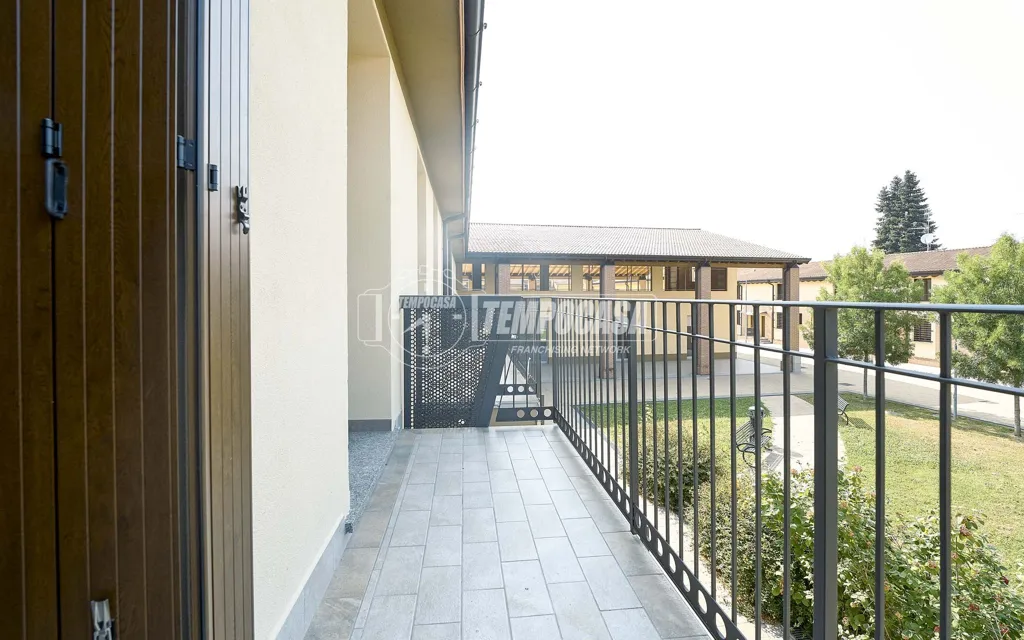 Balcone - Triplex with Balcony in Cremona