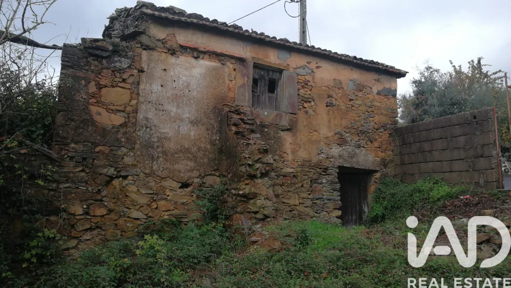 Välivaade - Traditional Cottage for Renovation in Amioso Cimeiro