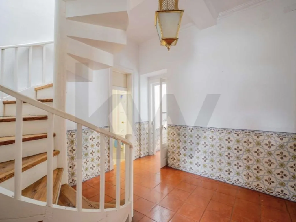 Pièces - 7-Bedroom House in Santarém's Historic Centre