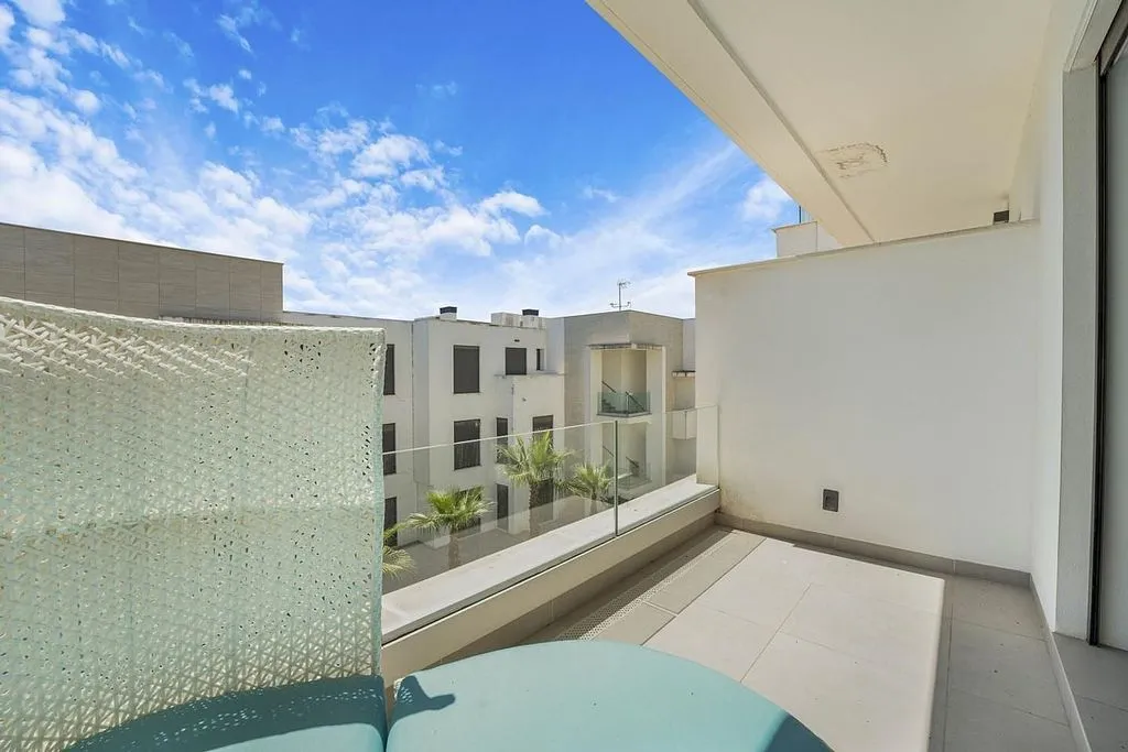 Balcon - Duplex with Sea View and Pool in San Roque