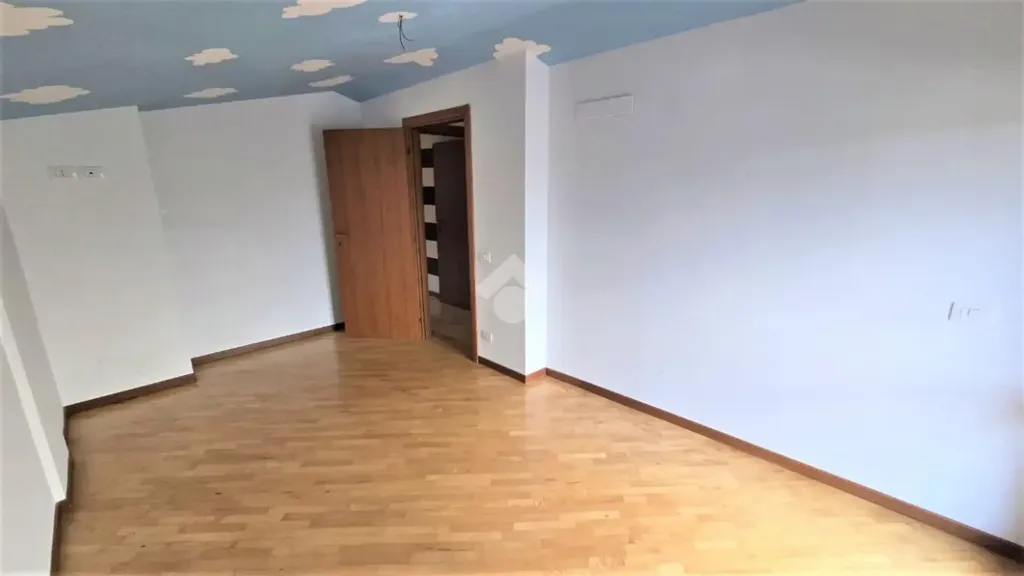 Rooms - Modern Apartment with Balcony in Perugia