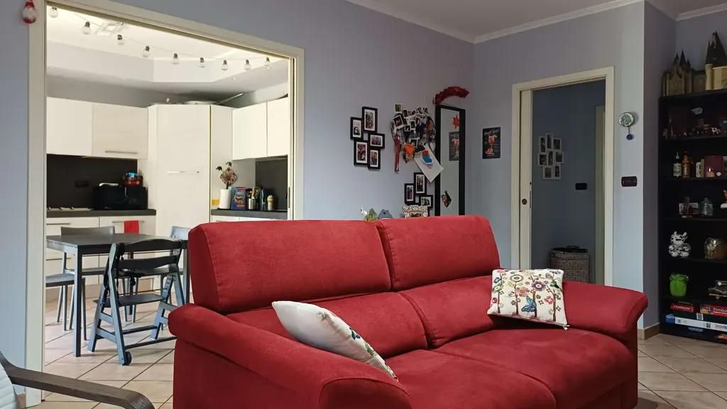 Séjour - Ground Floor Apartment with Private Garden in Cirie'