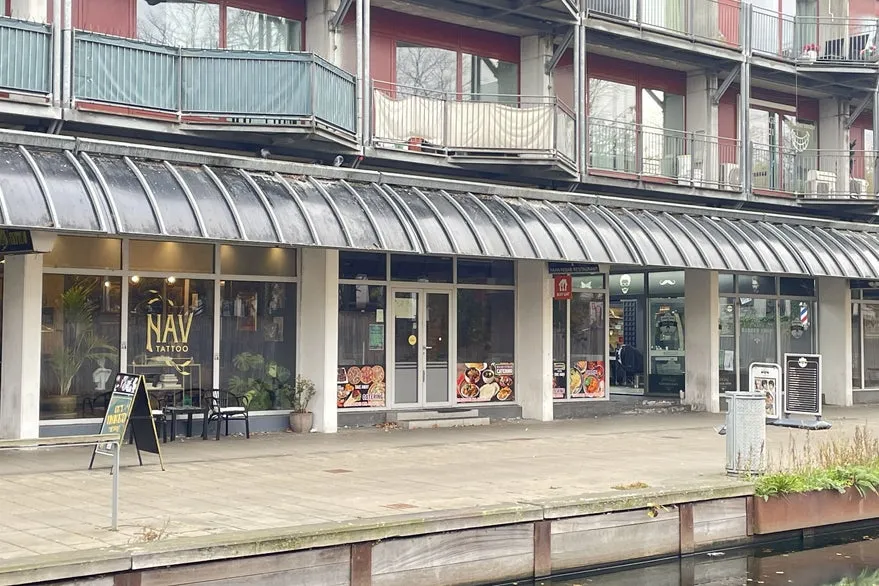 Välivaade - Occupied Restaurant Flat in Albertslund