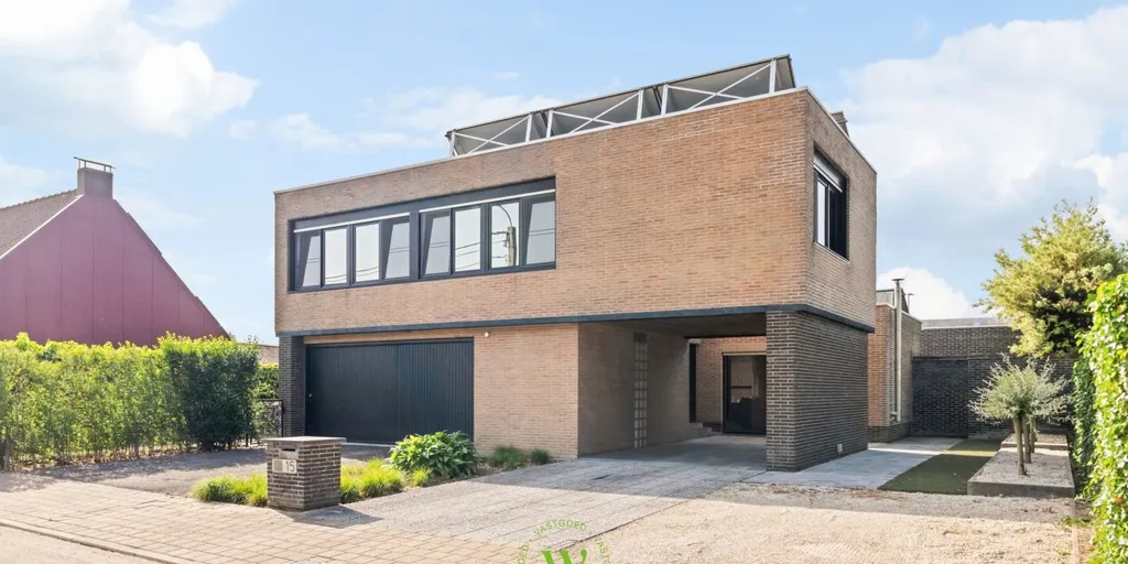Välivaade - Modernised House with Garden in Izegem