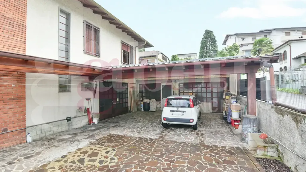 Välivaade - Villa with Garden in Cantù