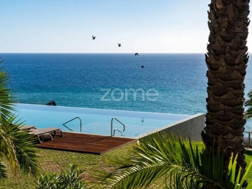Pool - Luxury Flat with Atlantic View in Funchal