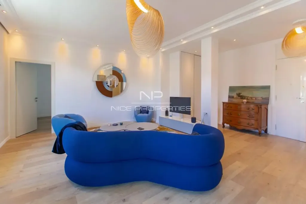 Elutuba - Luxury Flat with Balcony in Nice Centre