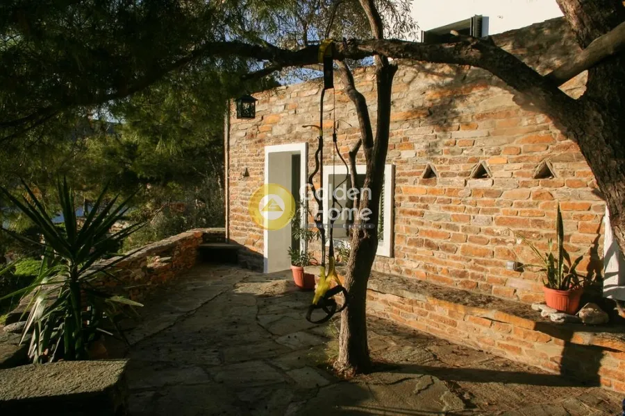 2-room house in GR