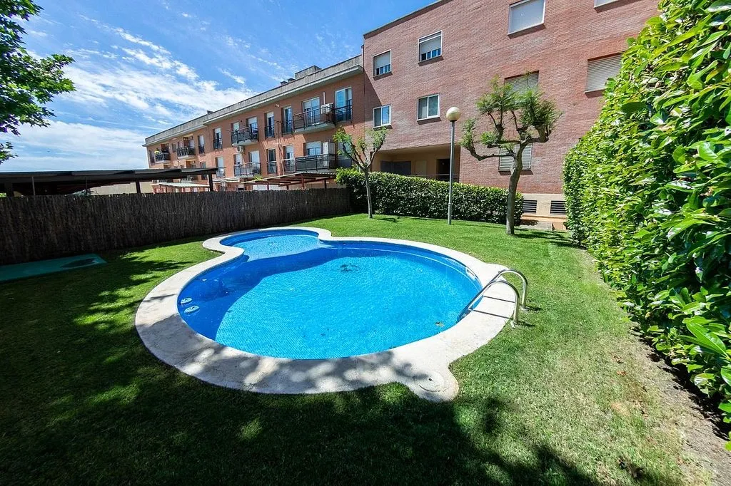 Piscine - Apartment with Pool in Montbrió del Camp