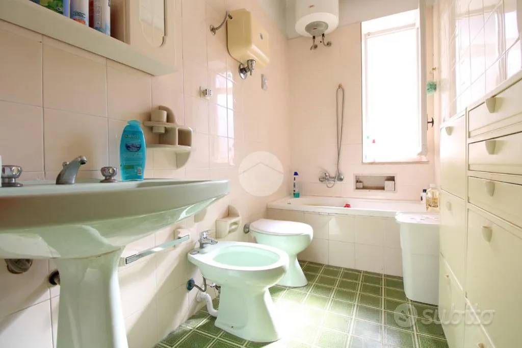 Vannitoad - Three-Bedroom Flat with Veranda in Trapani
