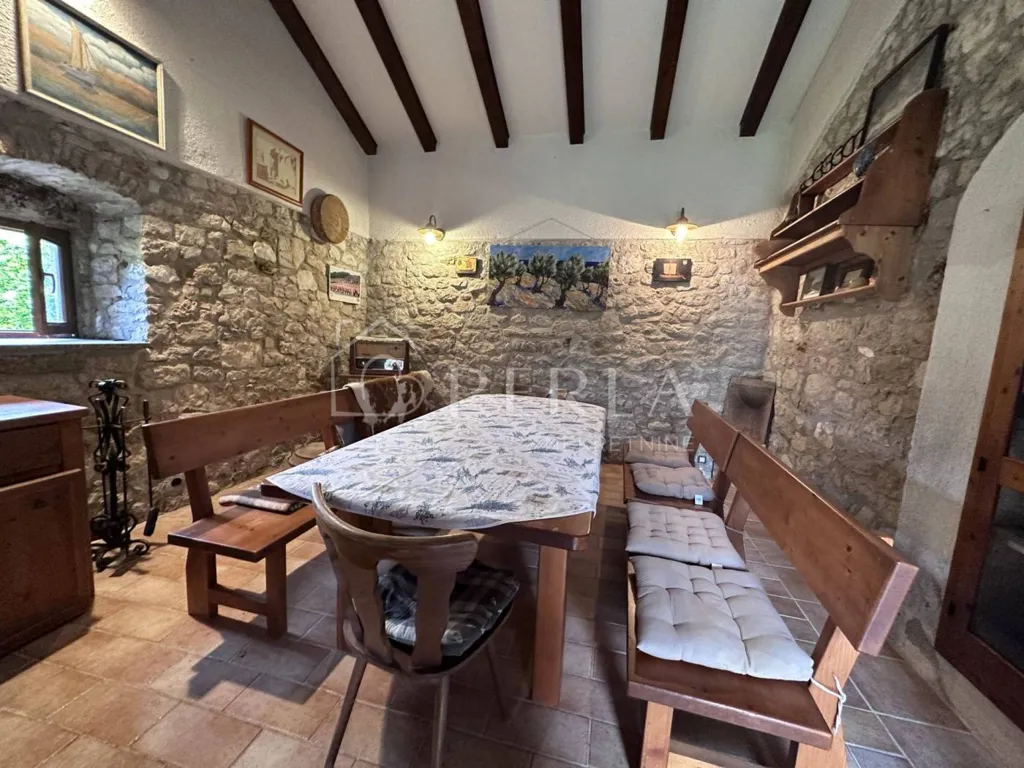 Sala da pranzo - Charming Townhouse with Garden in Nin