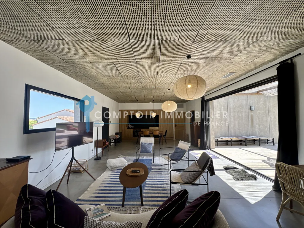Séjour - Maison Luxueuse avec Vue sur St Côme à Clarensac