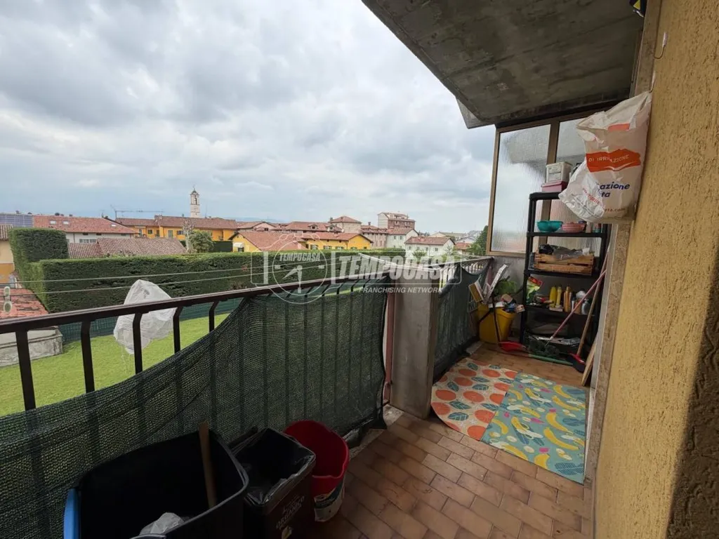 Balcon - Bright Apartment with Balcony in Centallo
