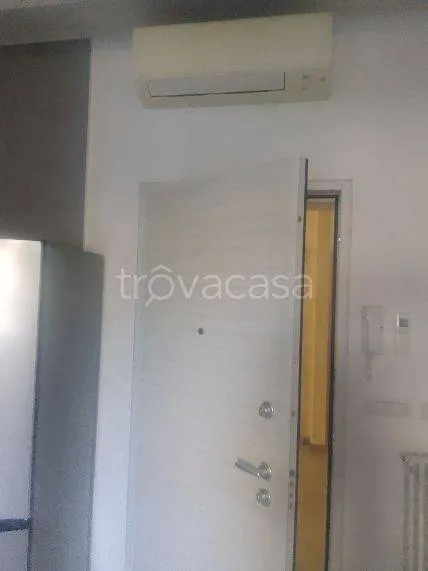 Entrée - Rear-Facing Apartment with Private Garden in Ferrara