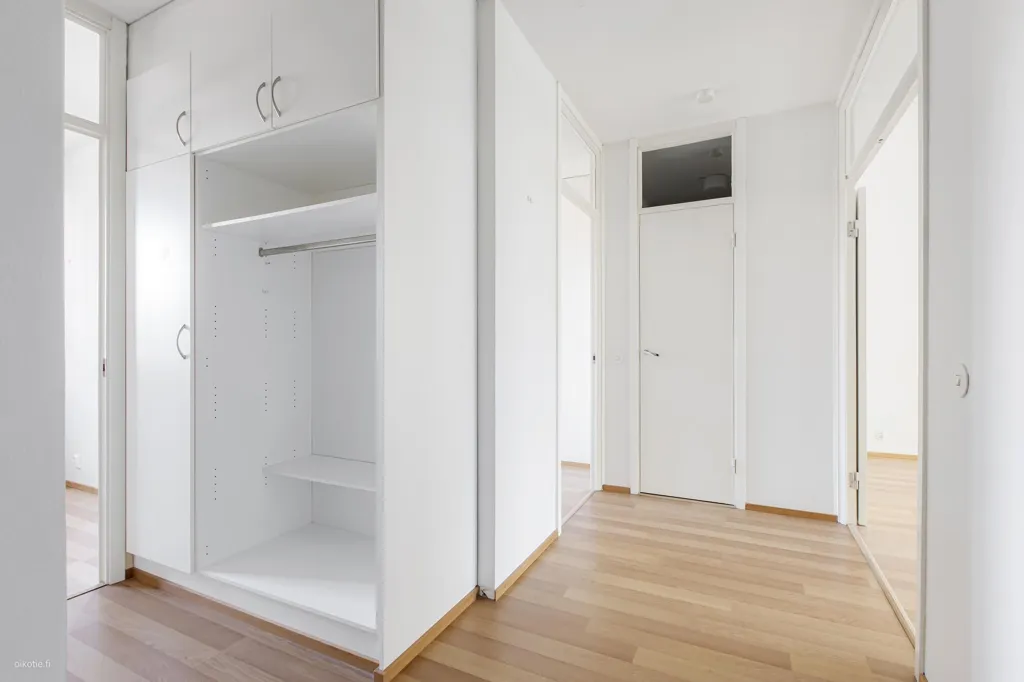 Pièces - Seaside Apartment with Balcony in Espoo