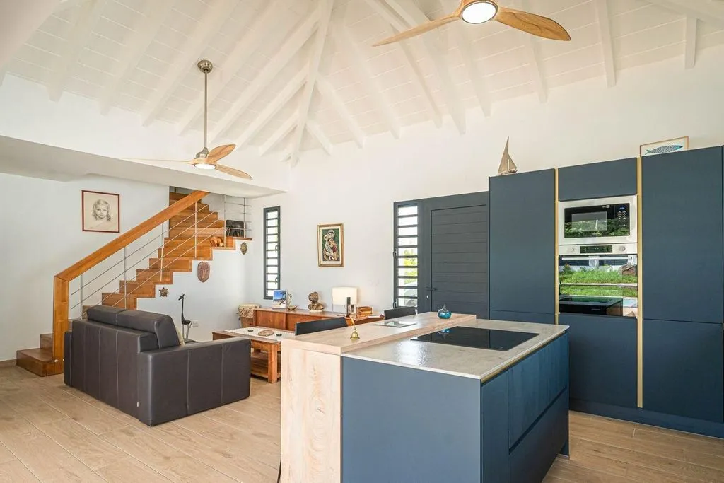 Köök - Architect-Designed Villa with Infinity Pool in La Guadeloupe