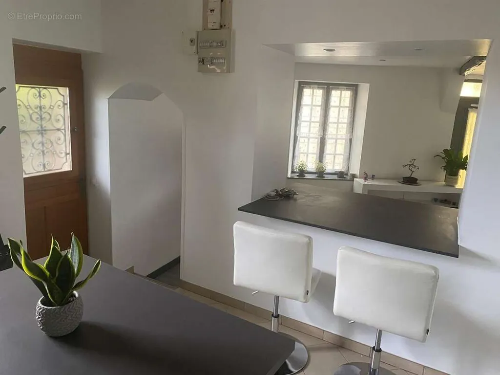 Cucina - Flat with Courtyard in Issou