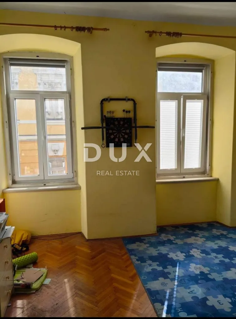 Pièces - Spacious Flat with Balcony in Rijeka Old Town