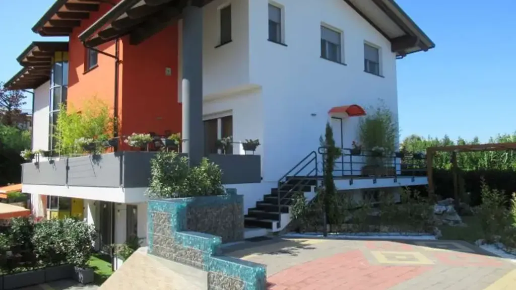 Välivaade - Newly Built Villa with Central Location in Rende