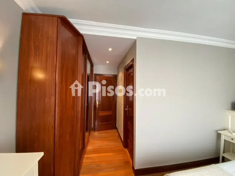 Chambres - Apartment with Balcony in Algorta Centre