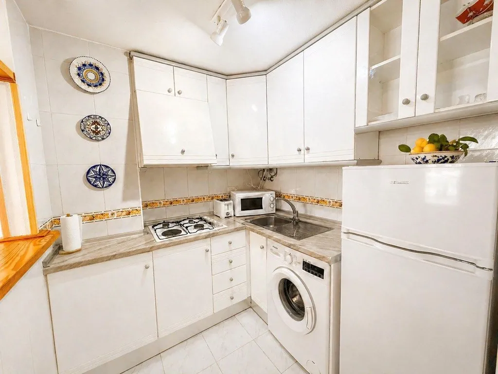 Köök - Apartment with Pool in La Mata