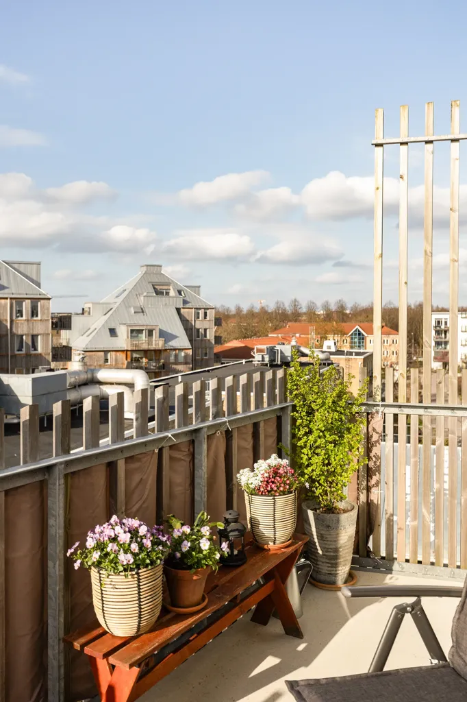 Rõdu - Corner Flat with Panoramic View in Lund