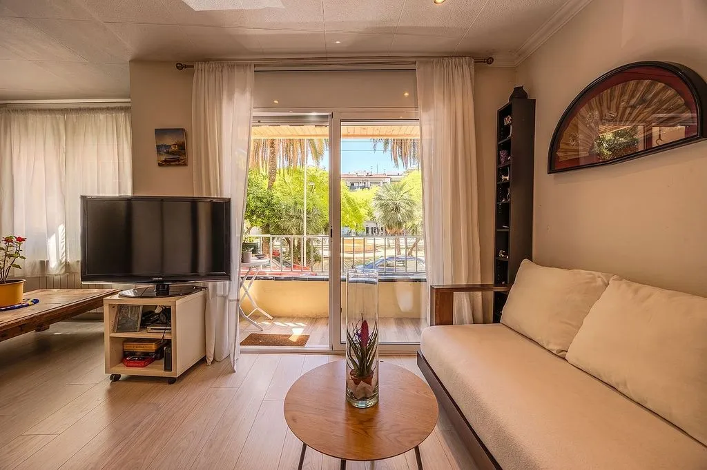 Soggiorno - Ground Floor Flat with Patio in Calafell Playa