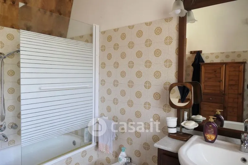 Bagni - Duplex con giardino in affitto a Tagliacozzo