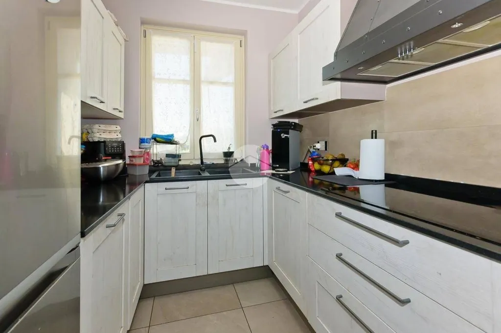 Cuisine - Renovated Apartment with Garden in Bra