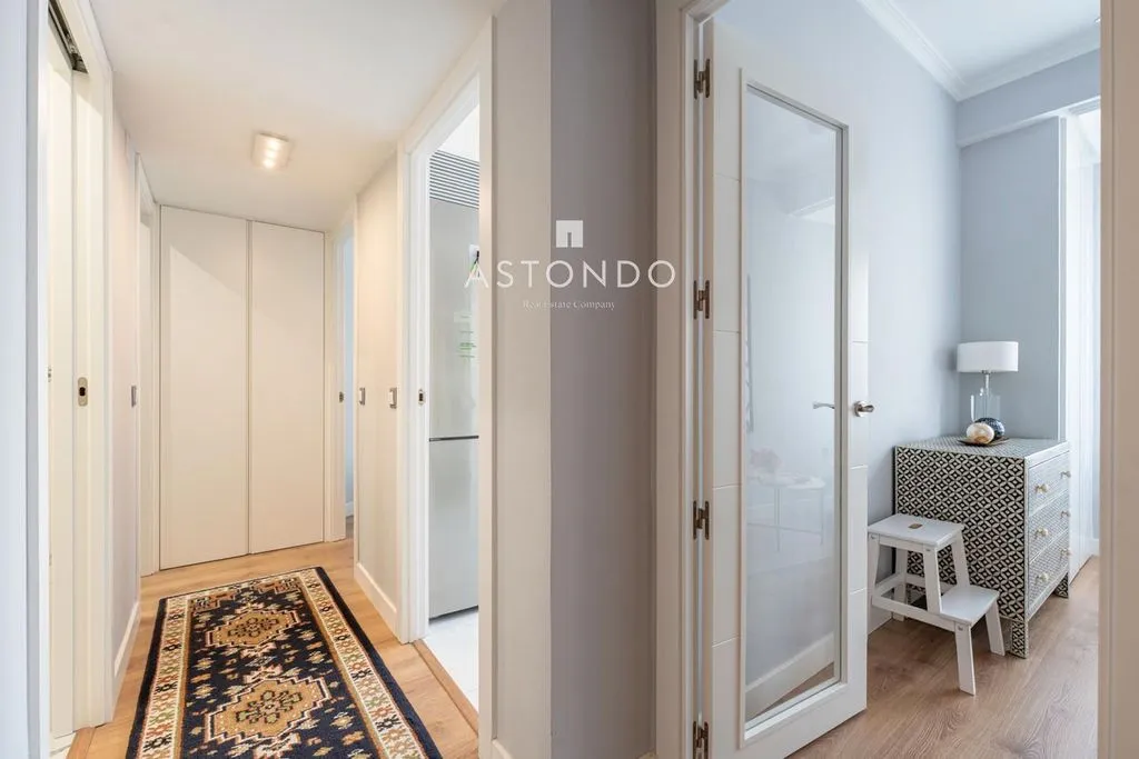 Entrée - Renovated Flat with Natural Light in Chamartín