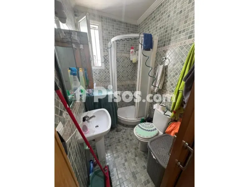 Salles de bain - Renovated Flat with Patio in El Cerro