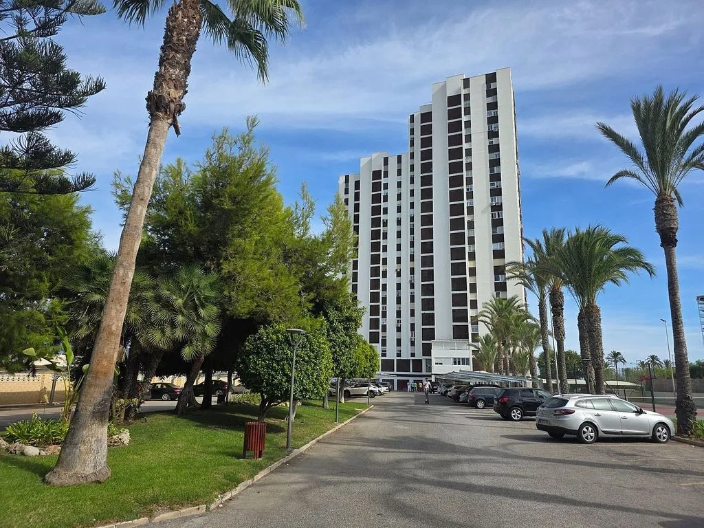 Luxury Seafront Apartment in Alicante