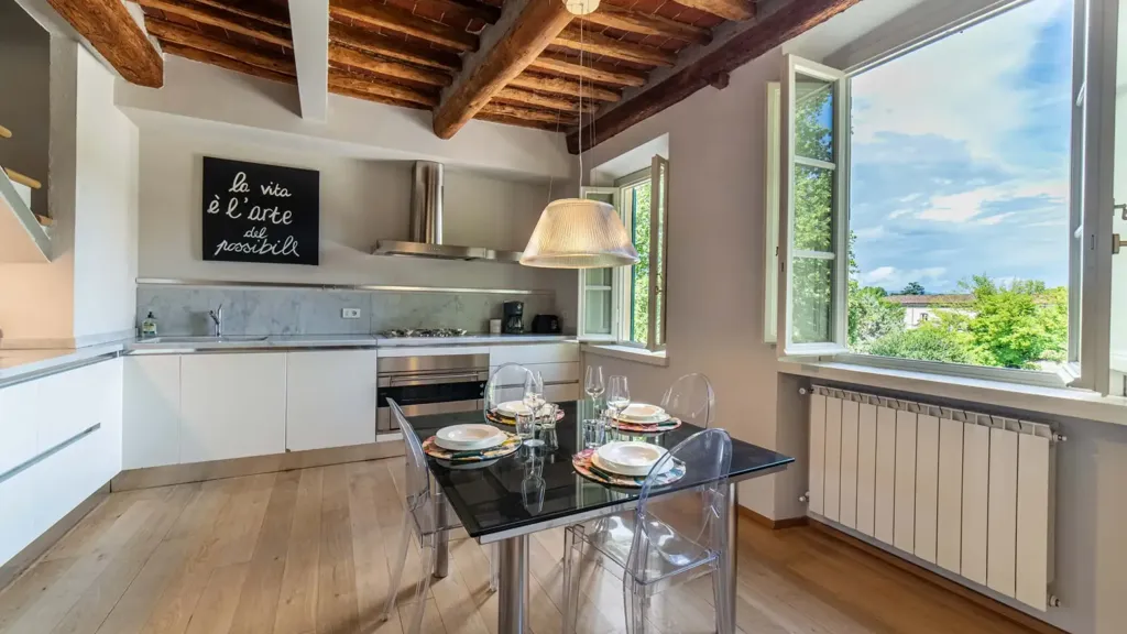 Köök - Apartment with Historic View in Lucca