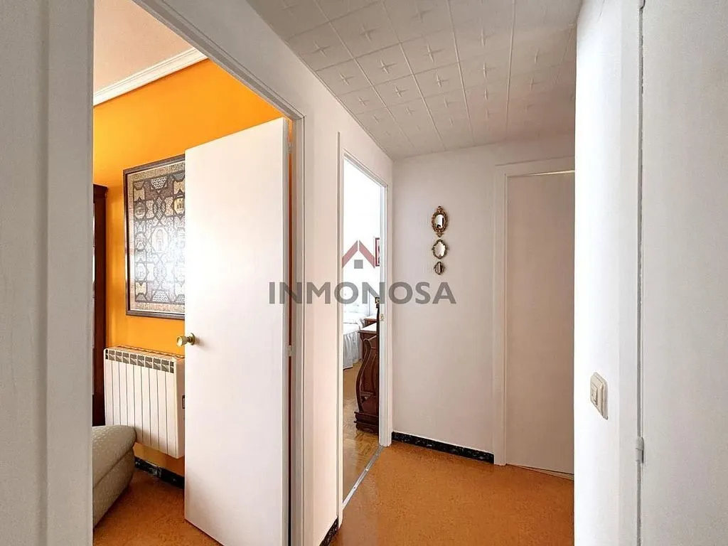 Esik - Apartment with Balcony in Zona Ultramar
