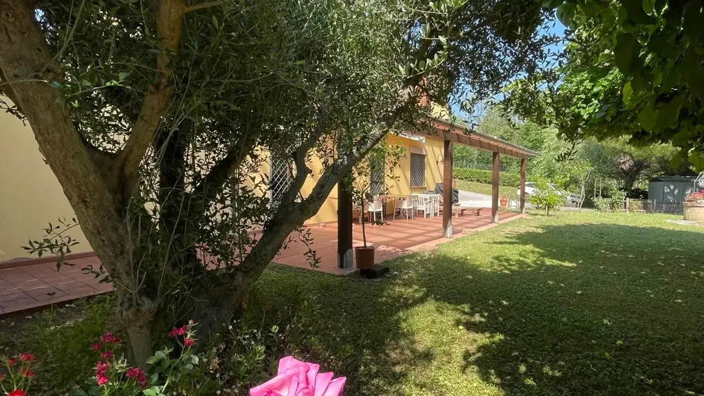 Maison 9 pièces à IT