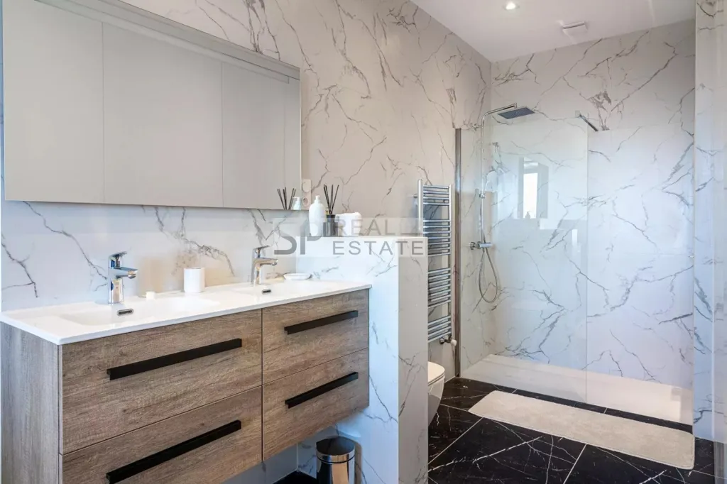 Appartement 6 pièces à Cannes