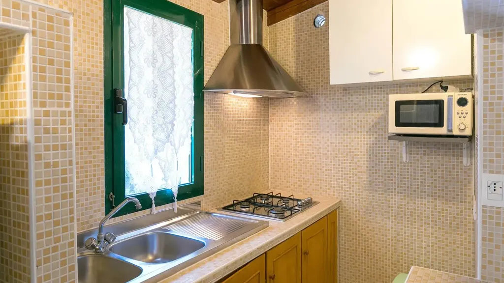 2-room house in IT