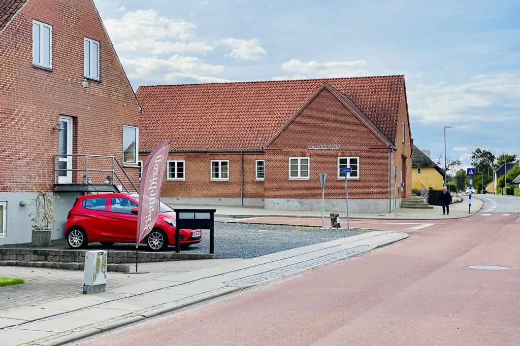 Välivaade - Year-Round Plot in Glesborg