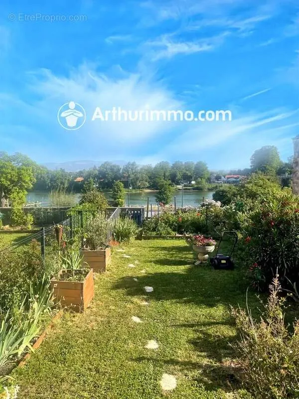 Jardin - Appartement Duplex Vue Saône à Trévoux