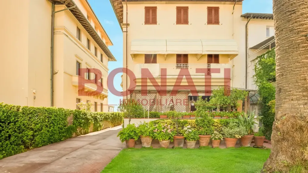 Jardin - Liberty Villa with Sea View in Viareggio