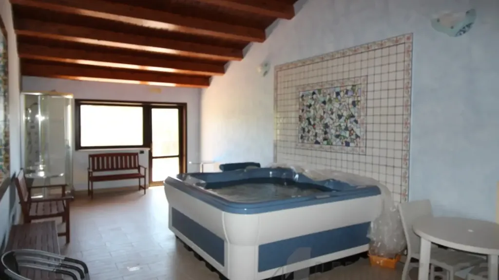 Rooms - Rustic Country House with Solarium in Noto